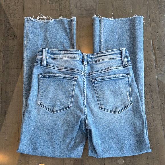 Flying Monkey Light Blue Cropped Jeans. Womens Size 27. Inseam 27 in. Stretch - Picture 5 of 8